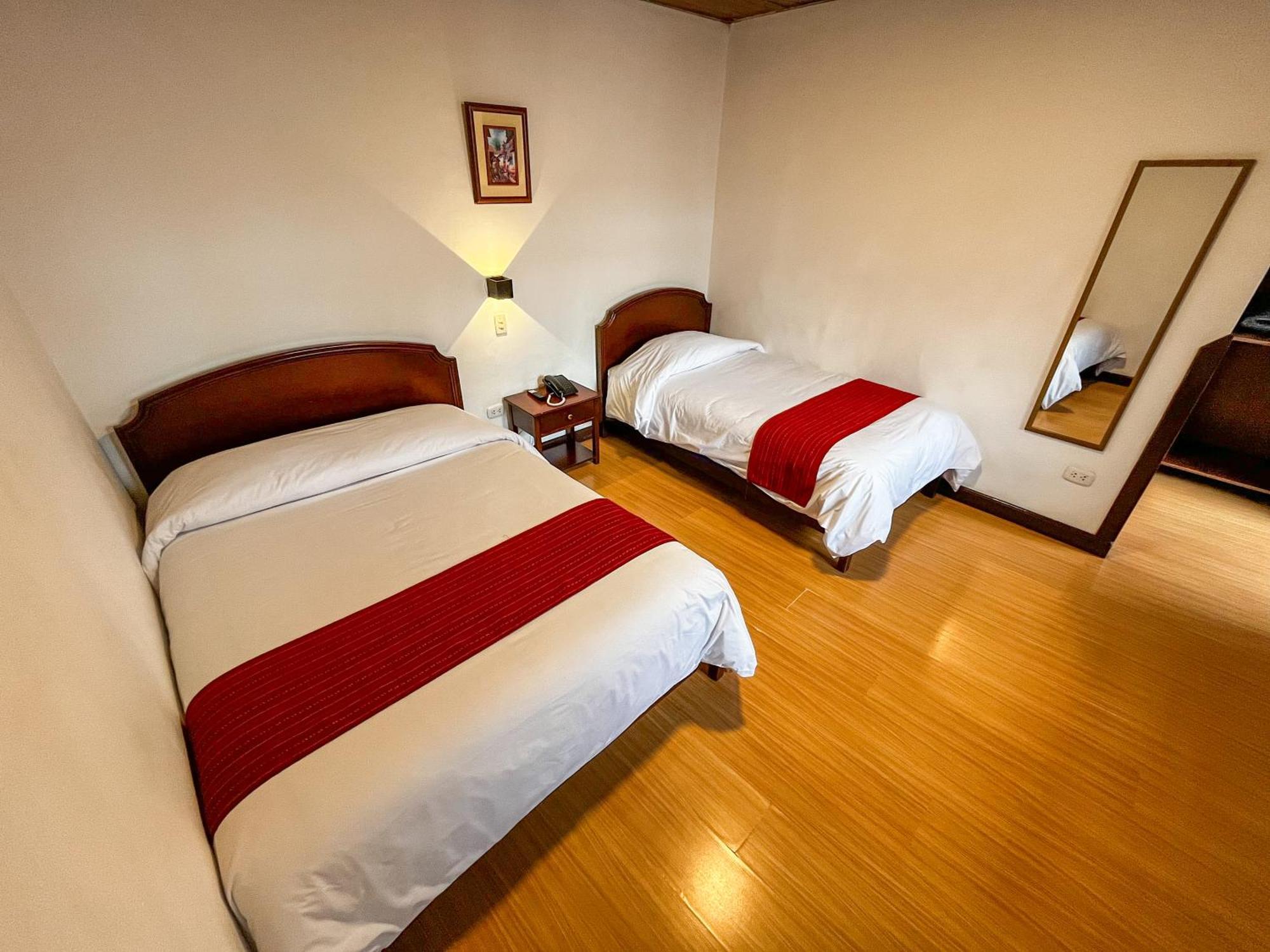 Hotel Cusco Plaza Saphi Exterior foto